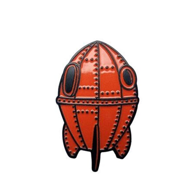 TITAN COMICS WALLACE & GROMIT ROCKET SHIP ENAMEL PIN BADGE