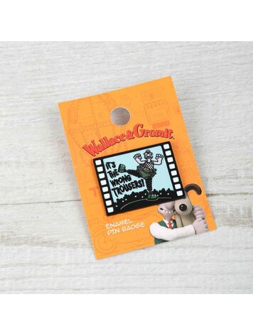 TITAN COMICS WALLACE & GROMIT WALLACE ENAMEL PIN BADGE