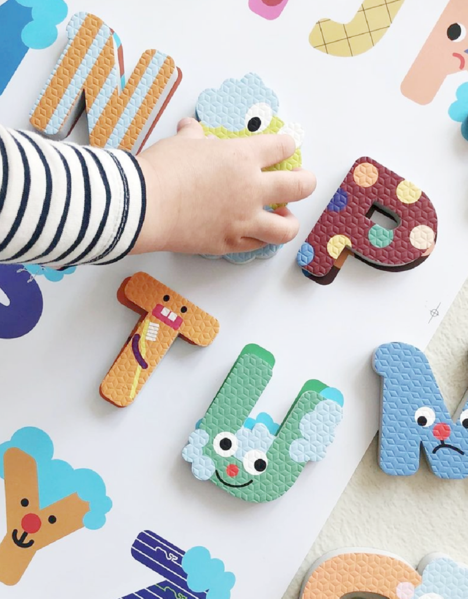 Nahthing-project Alphabet Creative Play Set