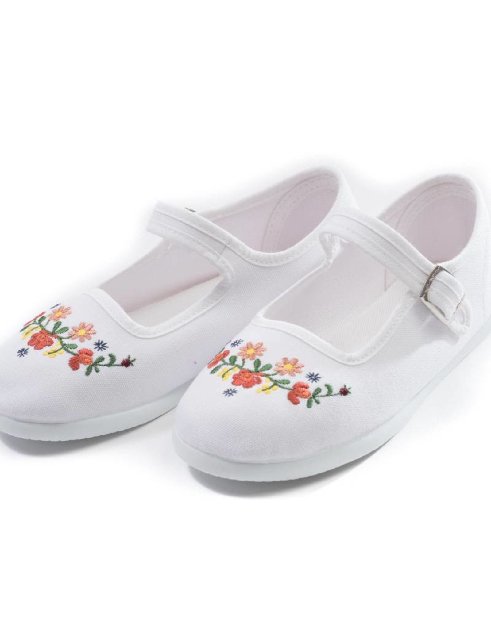Bonton Embroidered baby shoes