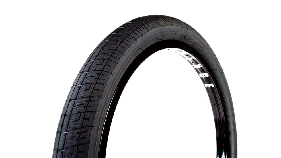 S&M 22x2.40" S&M Speedball Black Tire