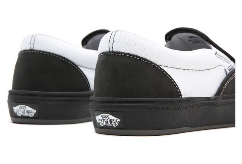 Vans Vans Dakota Slip-On Black/White Shoes