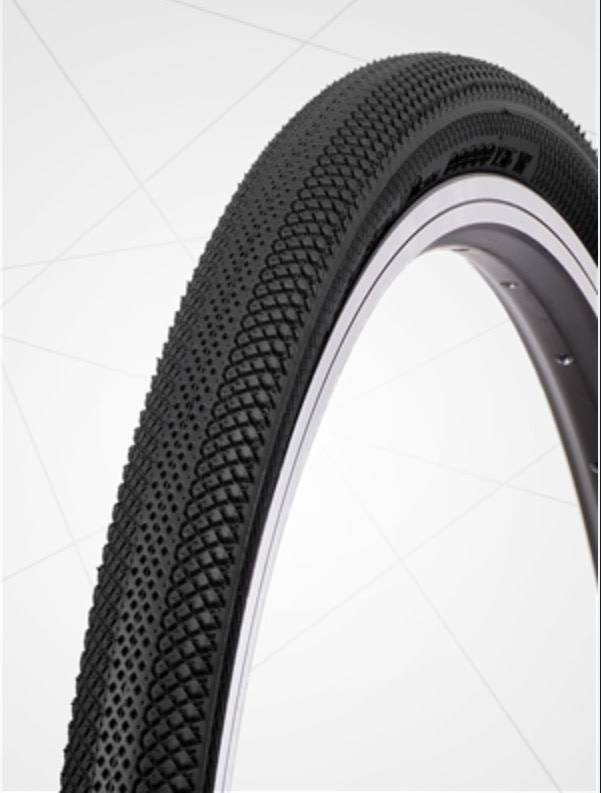 Vee Tire Co. 24x1-1/8" Vee Rubber Speedster Black Tire