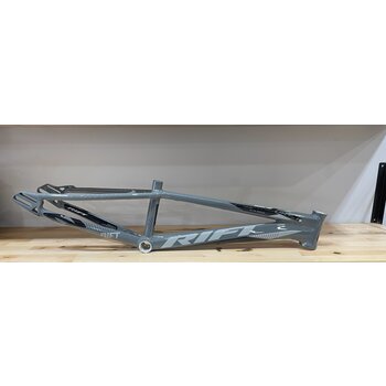 Rift Rift ES20D 20" Pro XL Charcoal Frame Black/Grey Decals