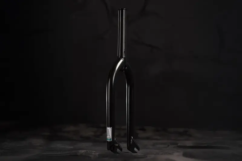 Merritt Rixin Tower Black 20" 25mm Offset Black Fork