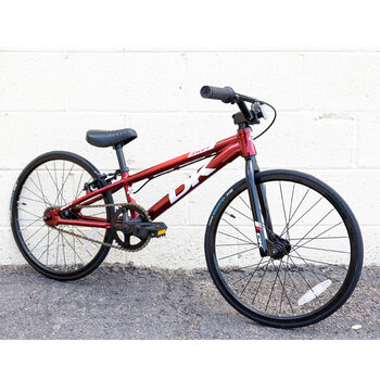 DK Dk Swift Micro 18" Gloss Red Bike