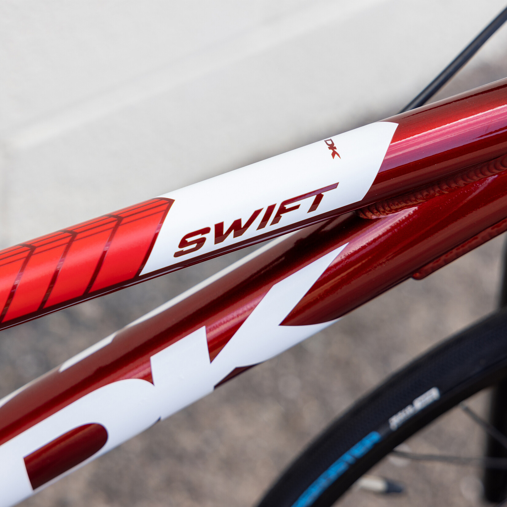 DK Dk Swift Micro 18" Gloss Red Bike