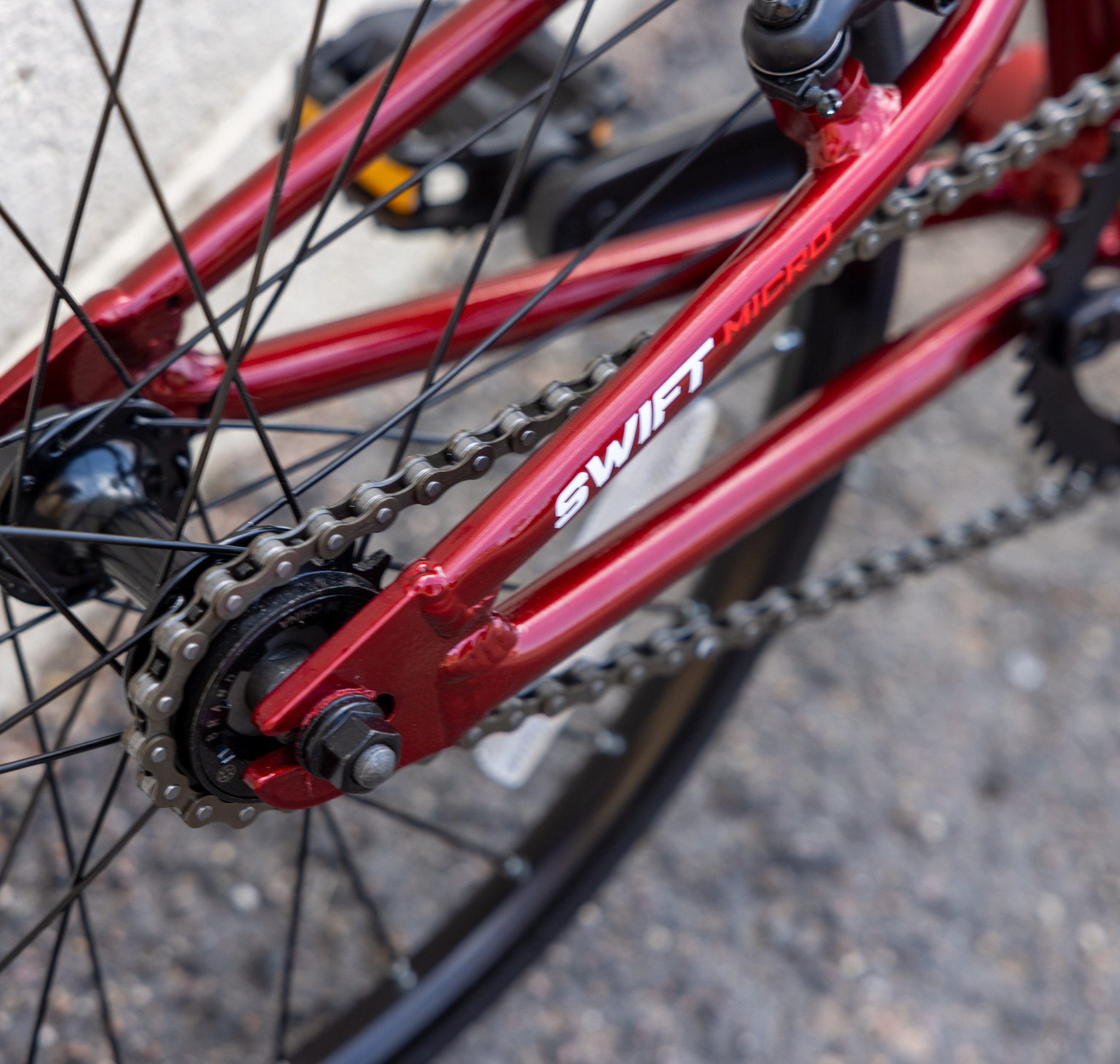 DK Dk Swift Micro 18" Gloss Red Bike