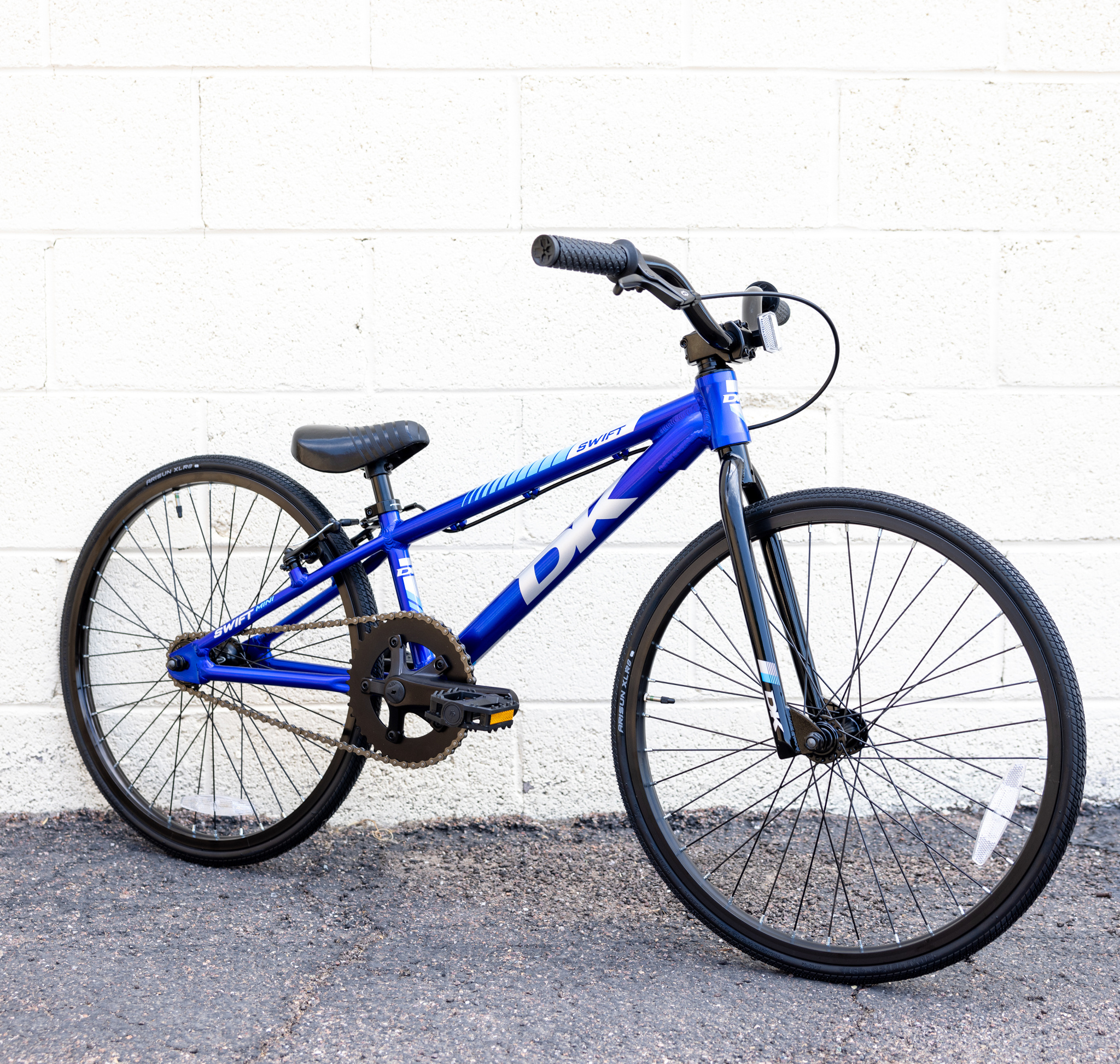 DK Dk Swift Mini Gloss Blue Bike