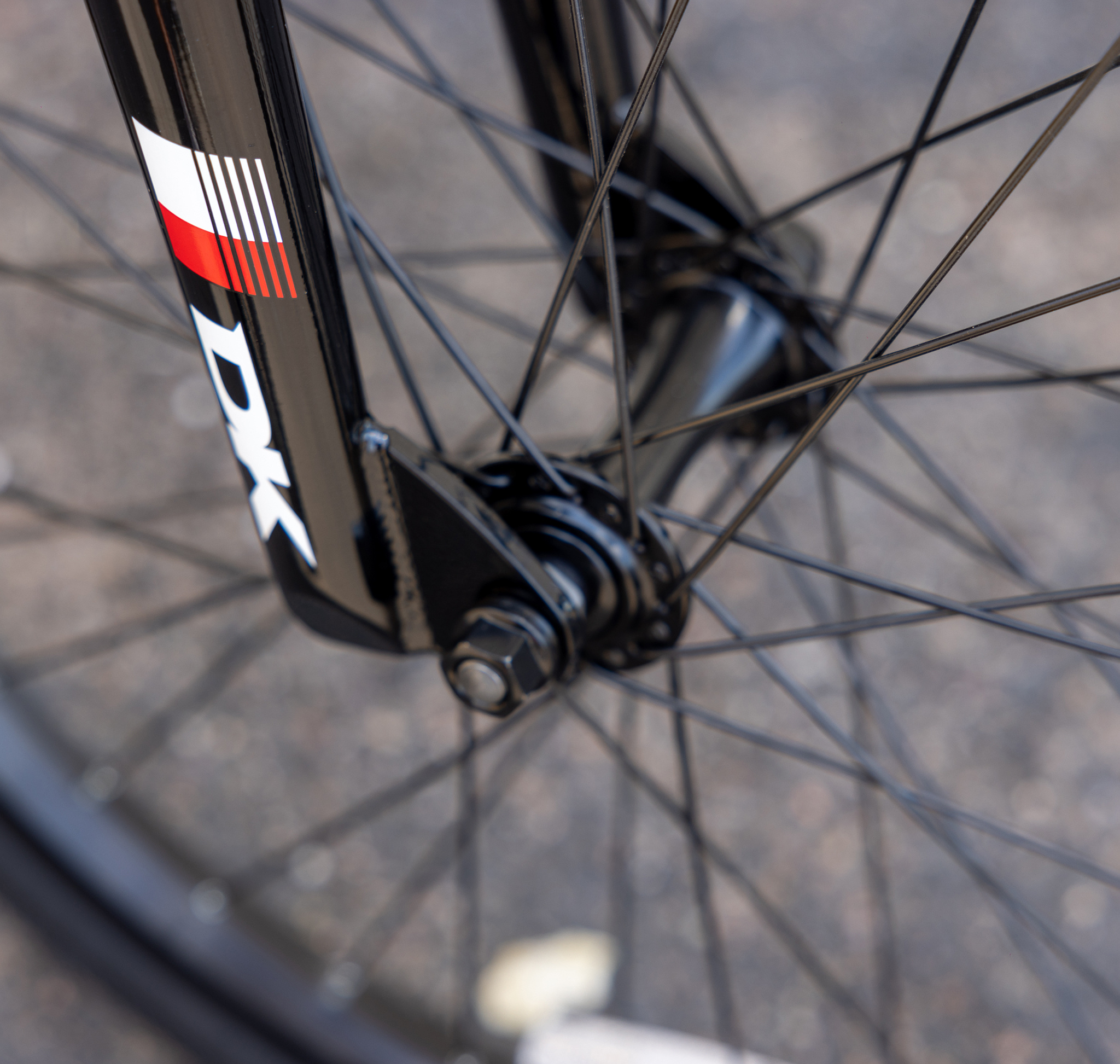 DK Dk Swift Expert Gloss Red Bike