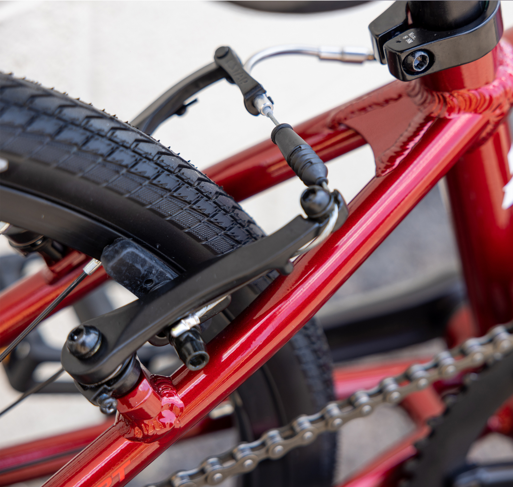 DK Dk Swift Expert Gloss Red Bike