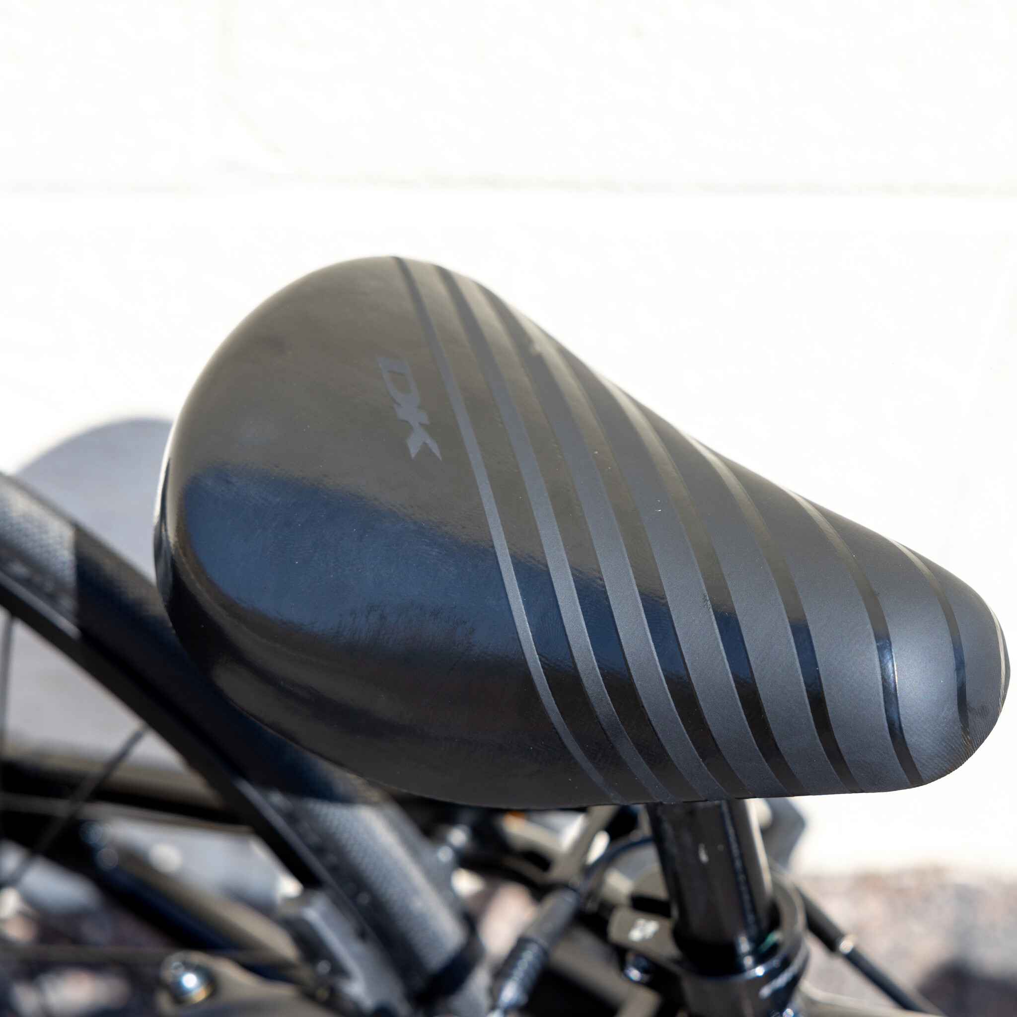 DK Dk Swift Micro 18" Gloss Black Bike