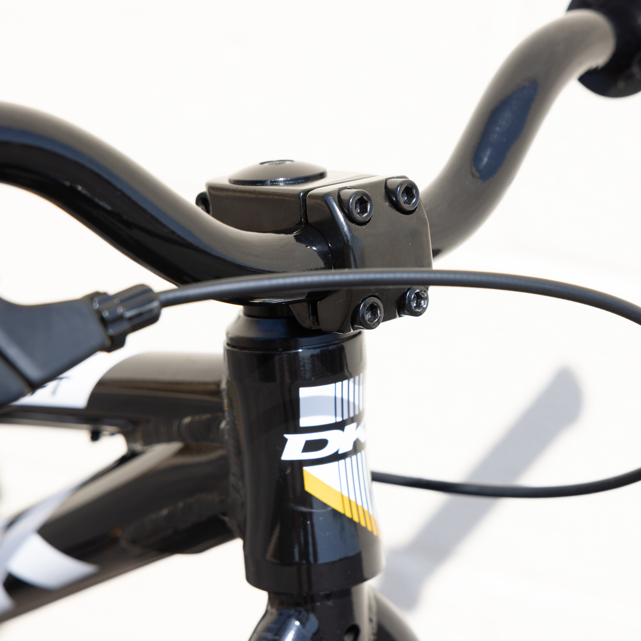 DK Dk Swift Micro 18" Gloss Black Bike