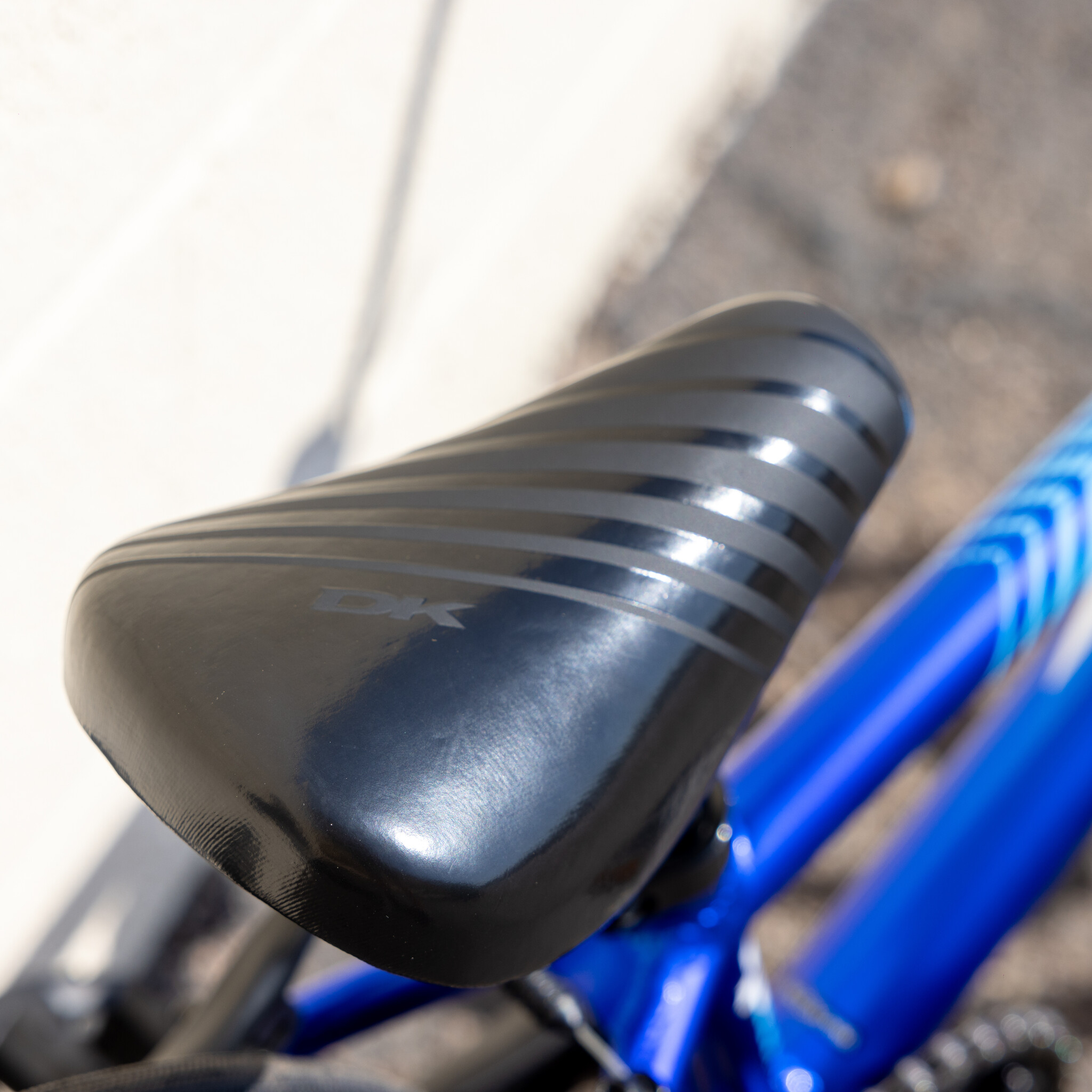 DK Dk Swift Micro 18" Gloss Blue Bike