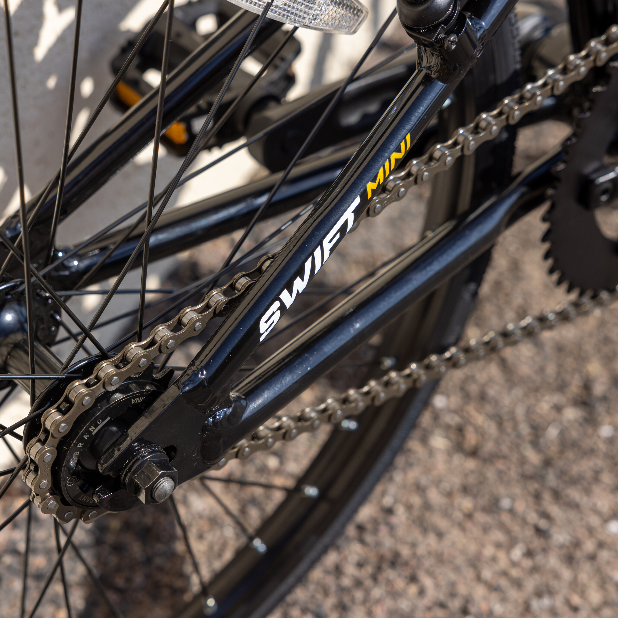 DK Dk Swift Mini Gloss Black Bike