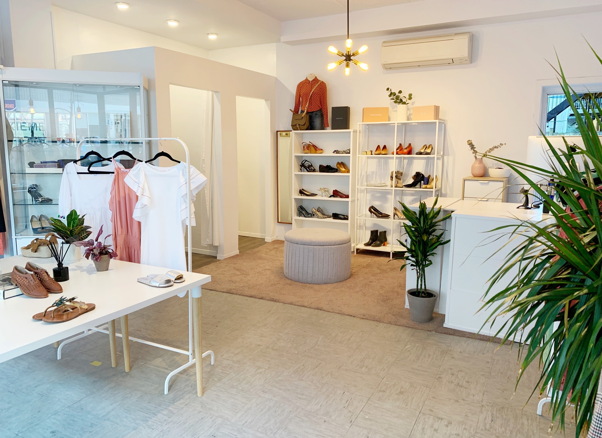 RÉOUVERTURE DE LA BOUTIQUE