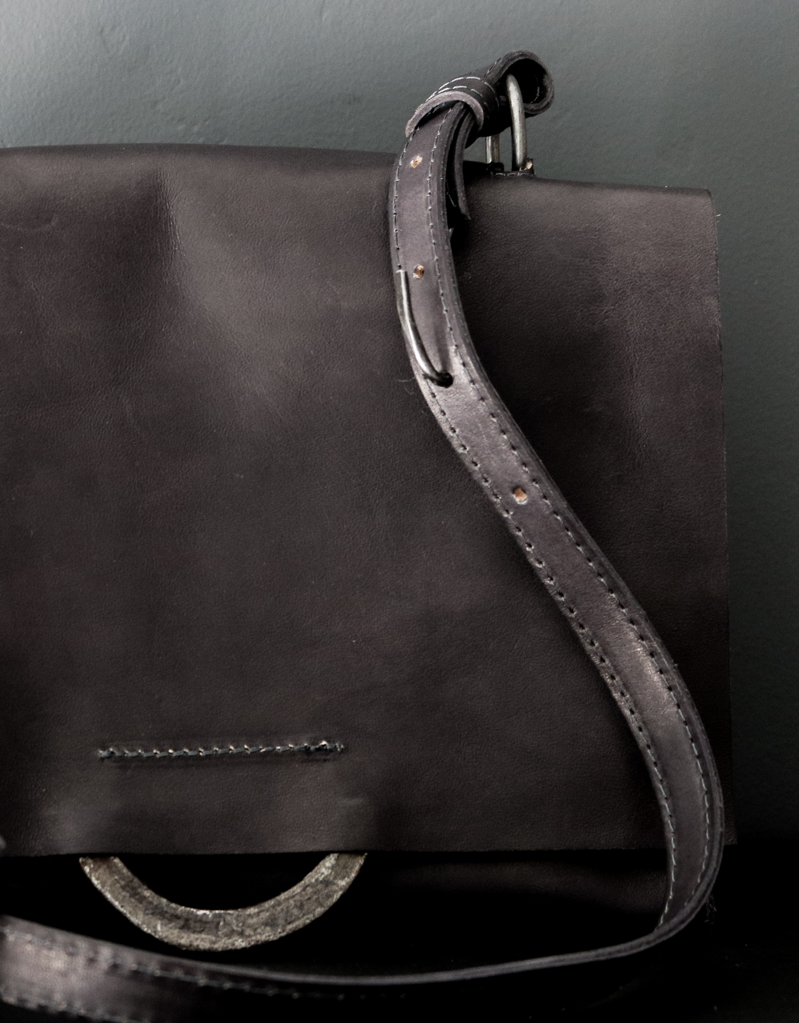 Shoulder Bag Small w/o handle - Black/Blue