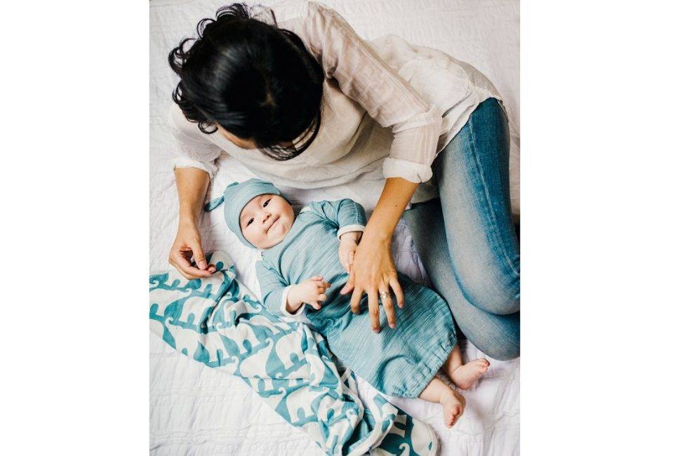 Shopping for Baby Gifts When You Don't Know the Sex