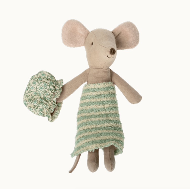 Maileg Maileg Wellness Mouse, Big Sister - MINT