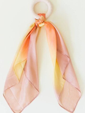 Sarah's Silks Sarah's Silks Mulberry Silk & Maple Ring Teether