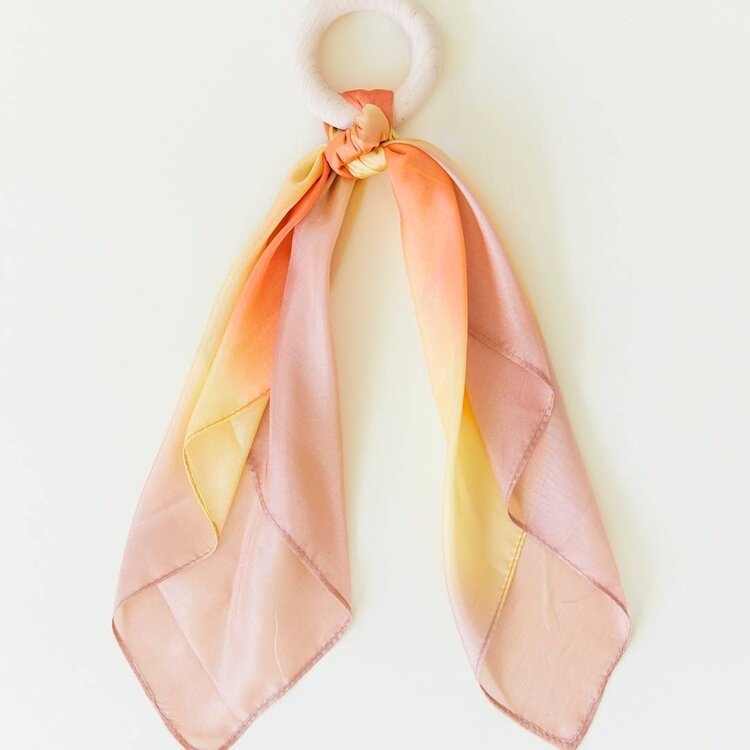 Sarah's Silks Sarah's Silks - Mulberry Silk & Maple Ring Teether