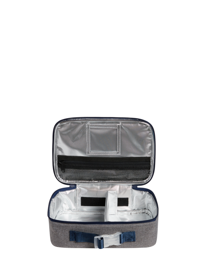 https://cdn.shoplightspeed.com/shops/613188/files/57035553/712x946x1/state-state-rodgers-lunch-box-navy-grey-2.jpg