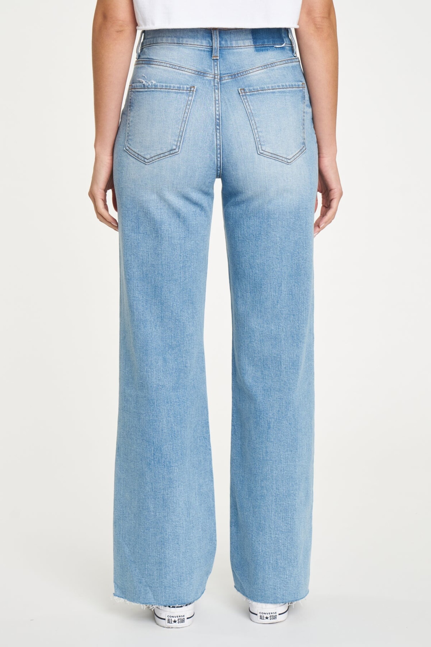 https://cdn.shoplightspeed.com/shops/613188/files/57366184/1500x4000x3/daze-womens-far-out-in-jeans-cheeky.jpg