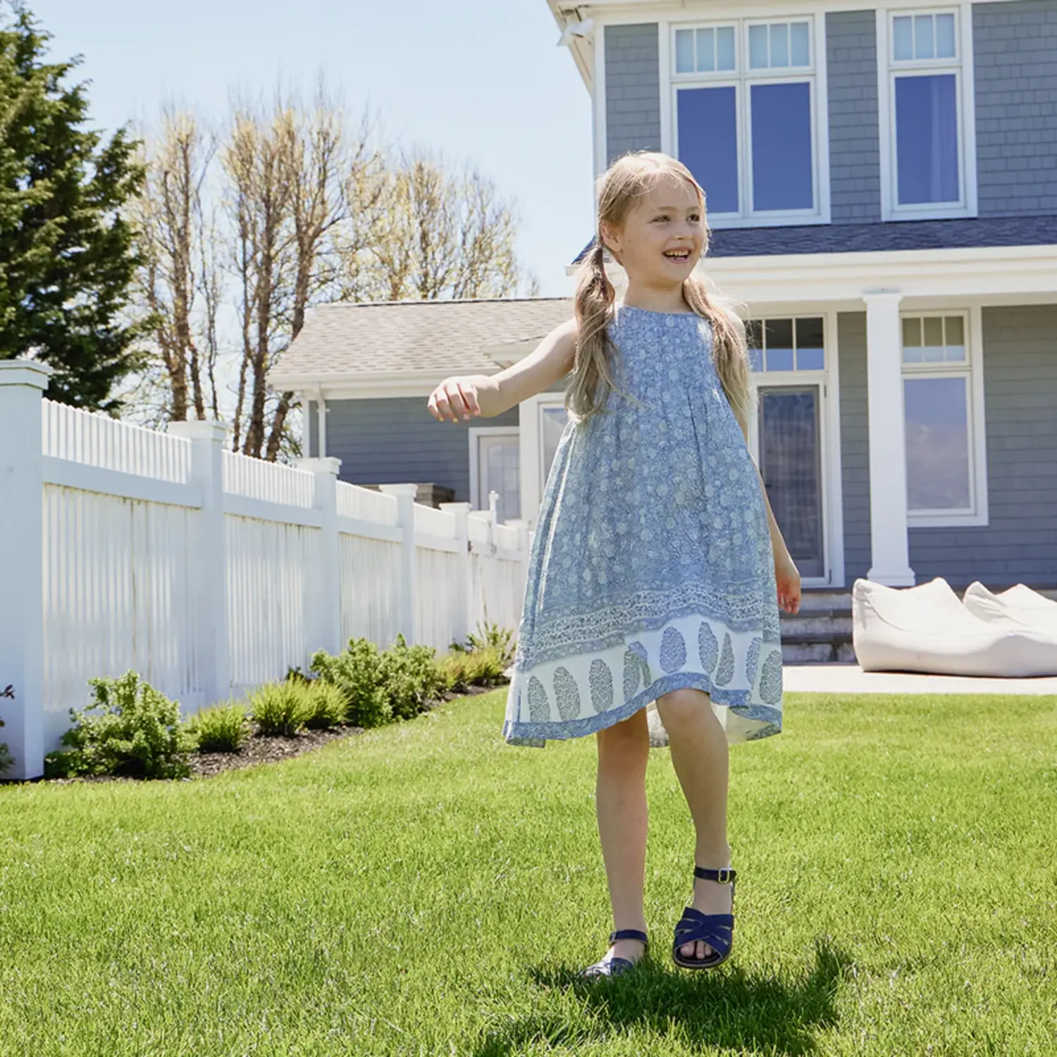 Pink chicken garden dress discount