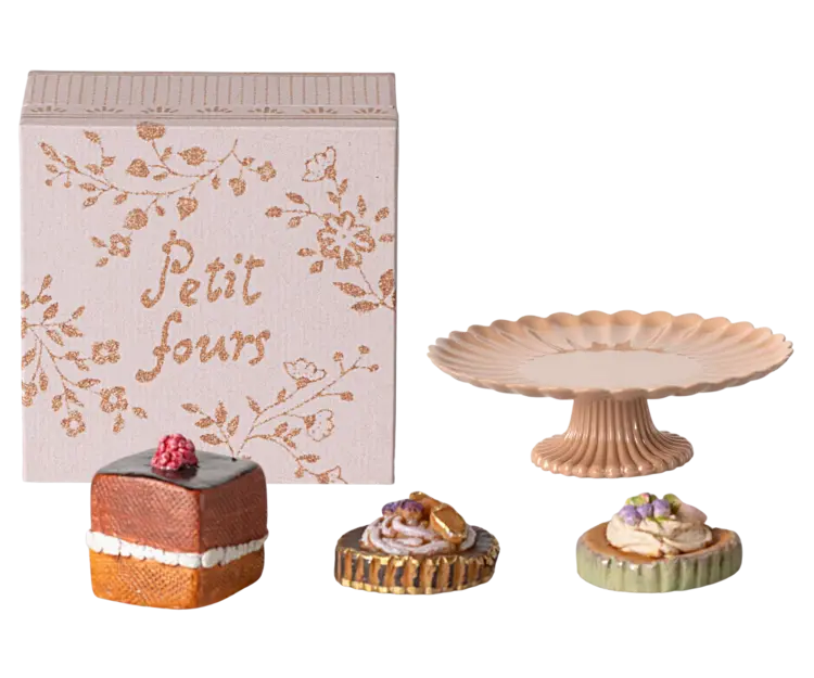 Maileg Maileg Cakes & Cakestand, Mini