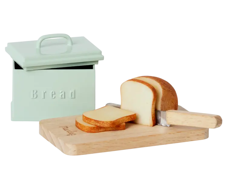 Maileg Maileg Bread Box With Utensils