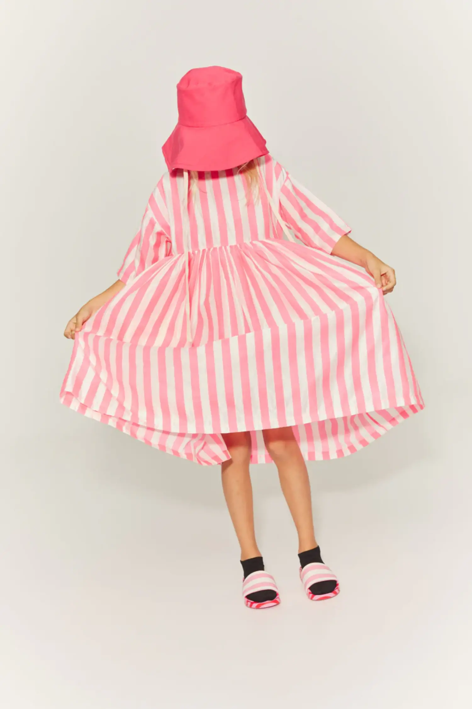 Little Creative Factory Carousel Dress - White/Neon Pink Little Creative Factory Carousel Dress - White/Neon Pink