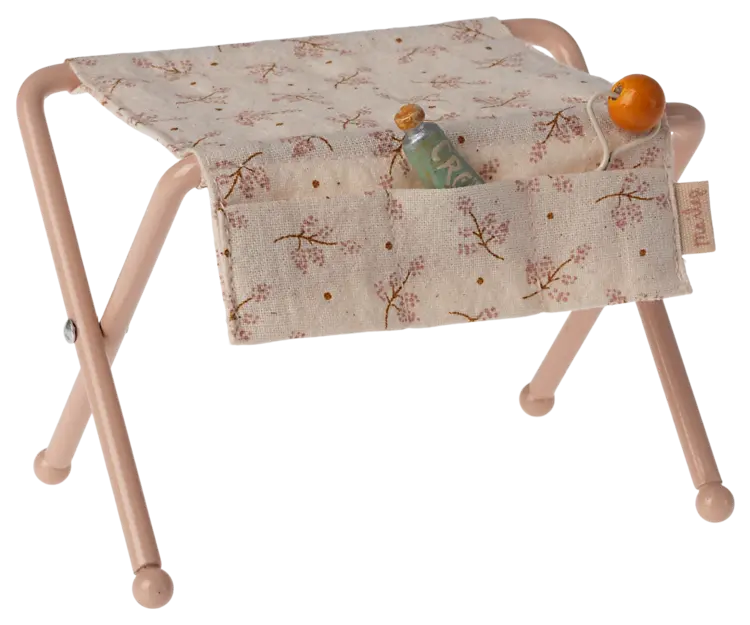 Maileg Maileg Nursery Table, Baby Mouse - ROSE