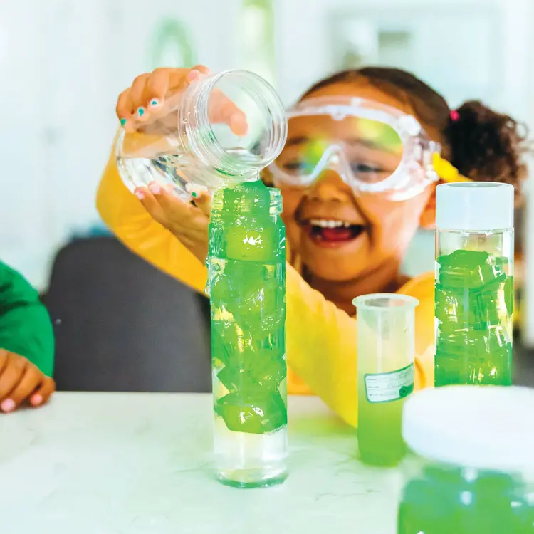 Glo Pals  Light-Up Cubes