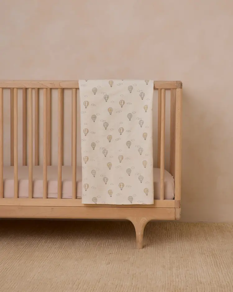 Quincy Mae Quincy Mae Woven Swaddle || Hot Air Balloons