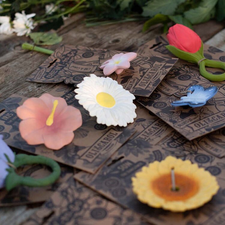 Oli & Carol Oli & Carol Margarita Daisy