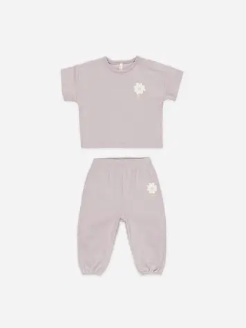 Rylee + Cru Quincy Mae Jersey Tee + Pant Set || Daisy