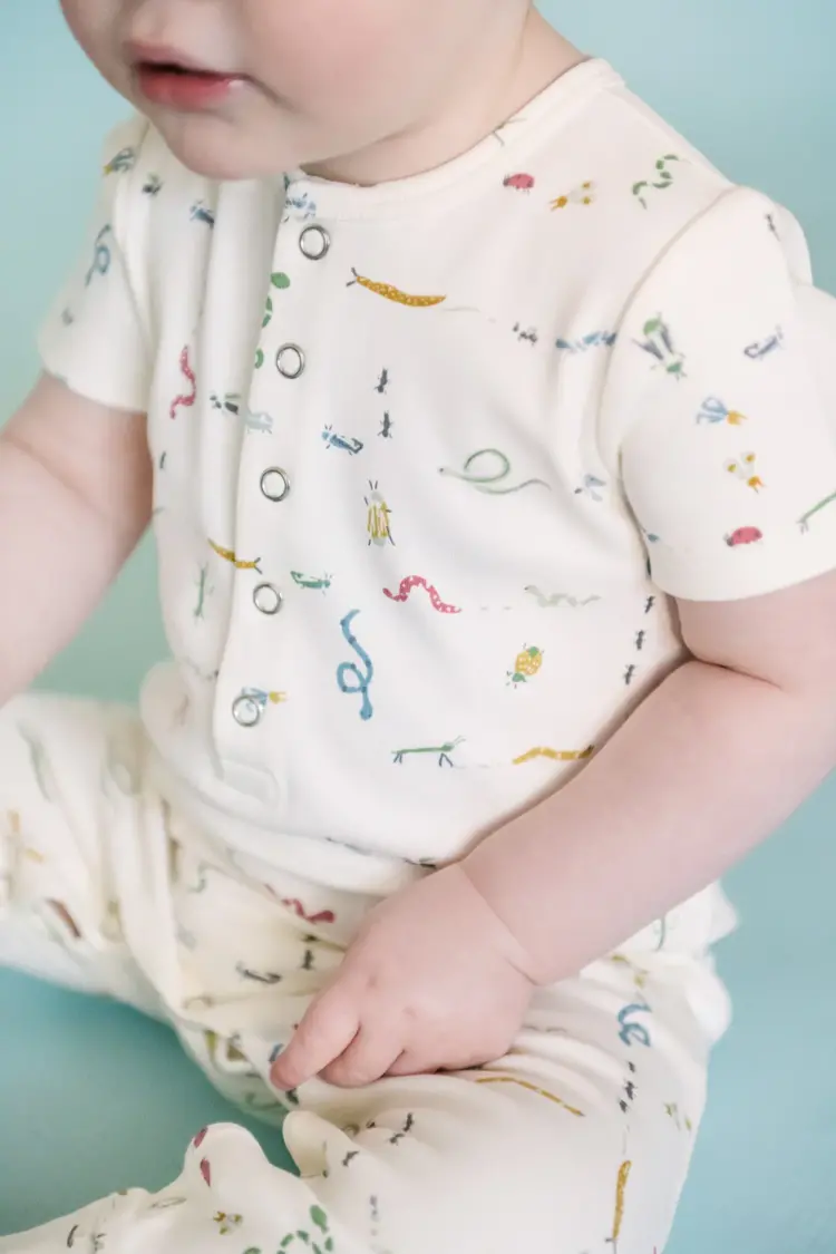 Pehr Designs Short Sleeve Henley Romper- Crawling Critters