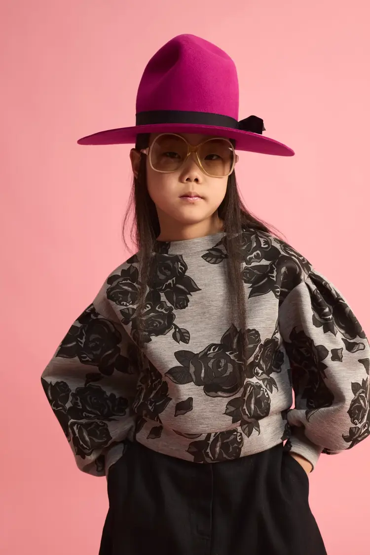 Little Creative Factory Black Flower Neoprene Sweatshirt