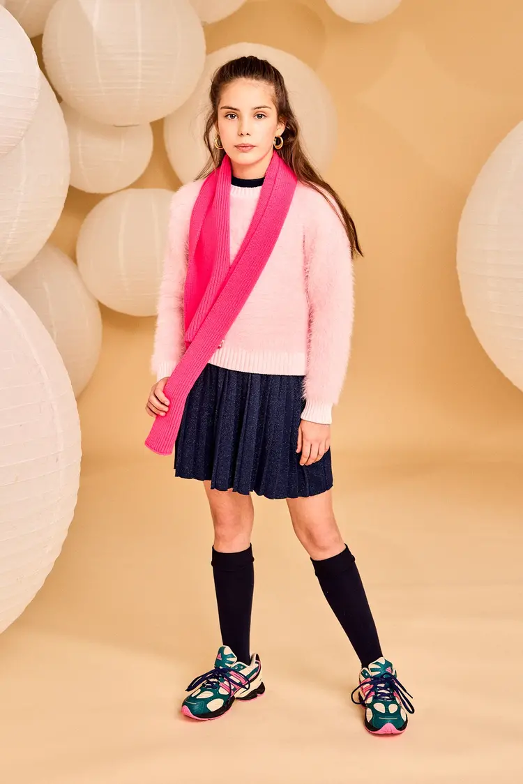 AO76  Carla C-Neck Plain - Light Rosa