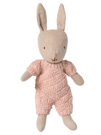 Maileg Rabbit, Micro - Sand - Rose knitted suit