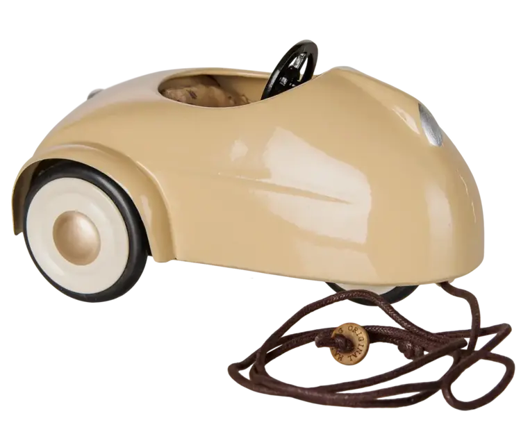 Maileg Car, Mouse - WHEAT