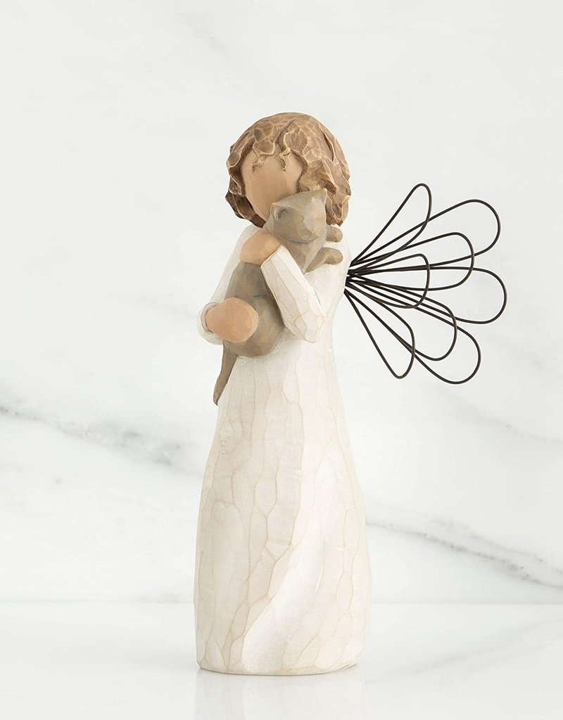WILLOW TREE® Angel of Affection