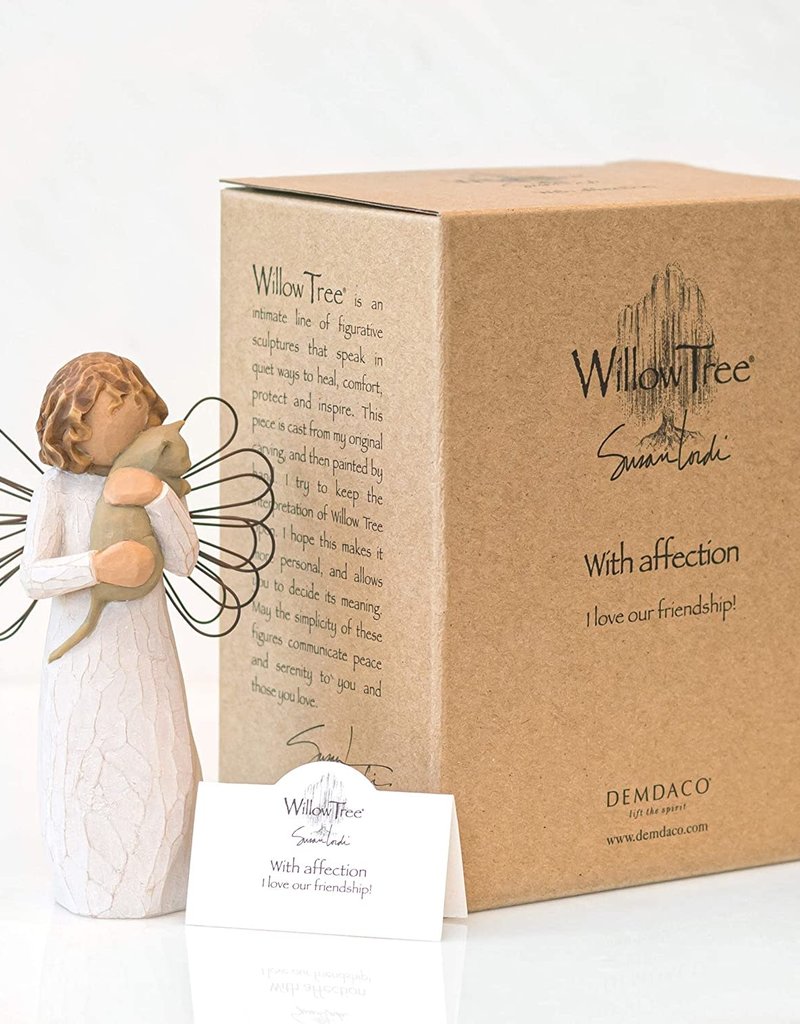 WILLOW TREE® Angel of Affection