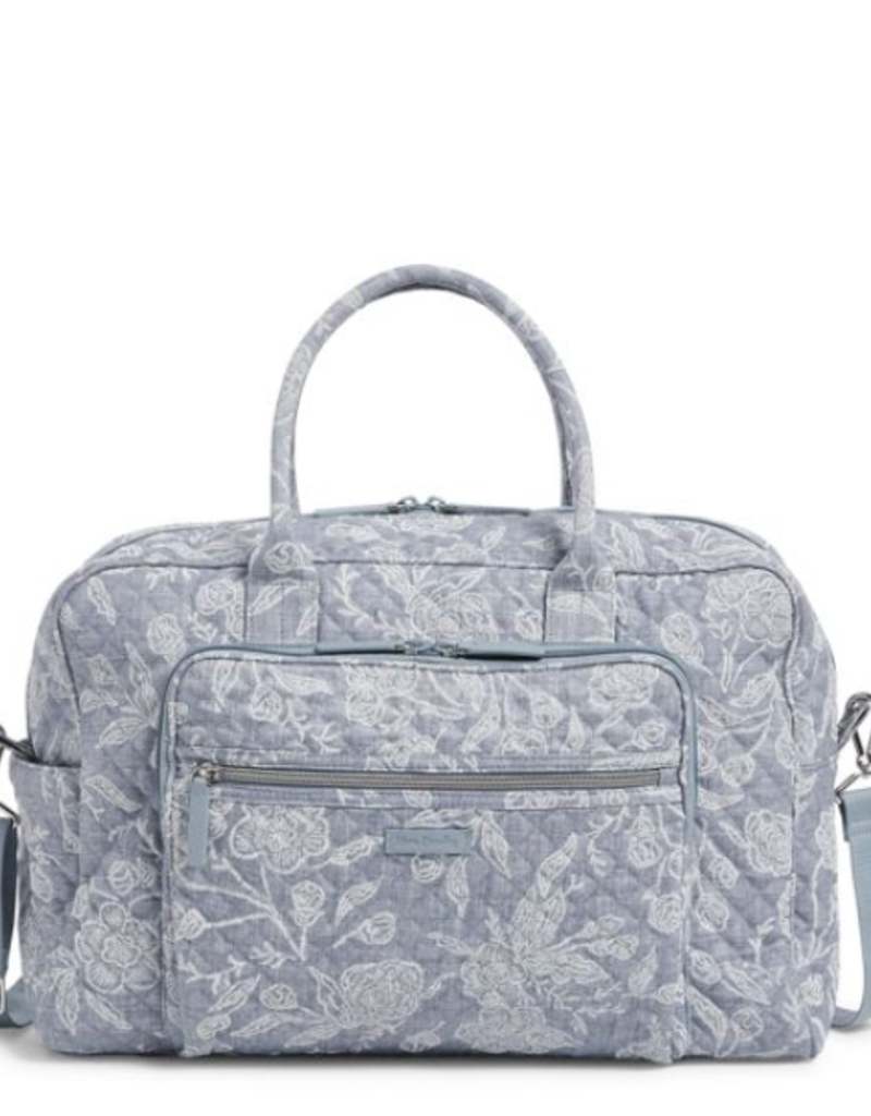 vera bradley carry on travel tote