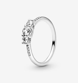 PANDORA Ring in sterling silver with 3 claw-set and 8 bead-set clear cubic zirconia