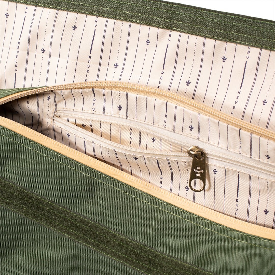 Revelry Supply The Continental - Smell Proof Large Duffle