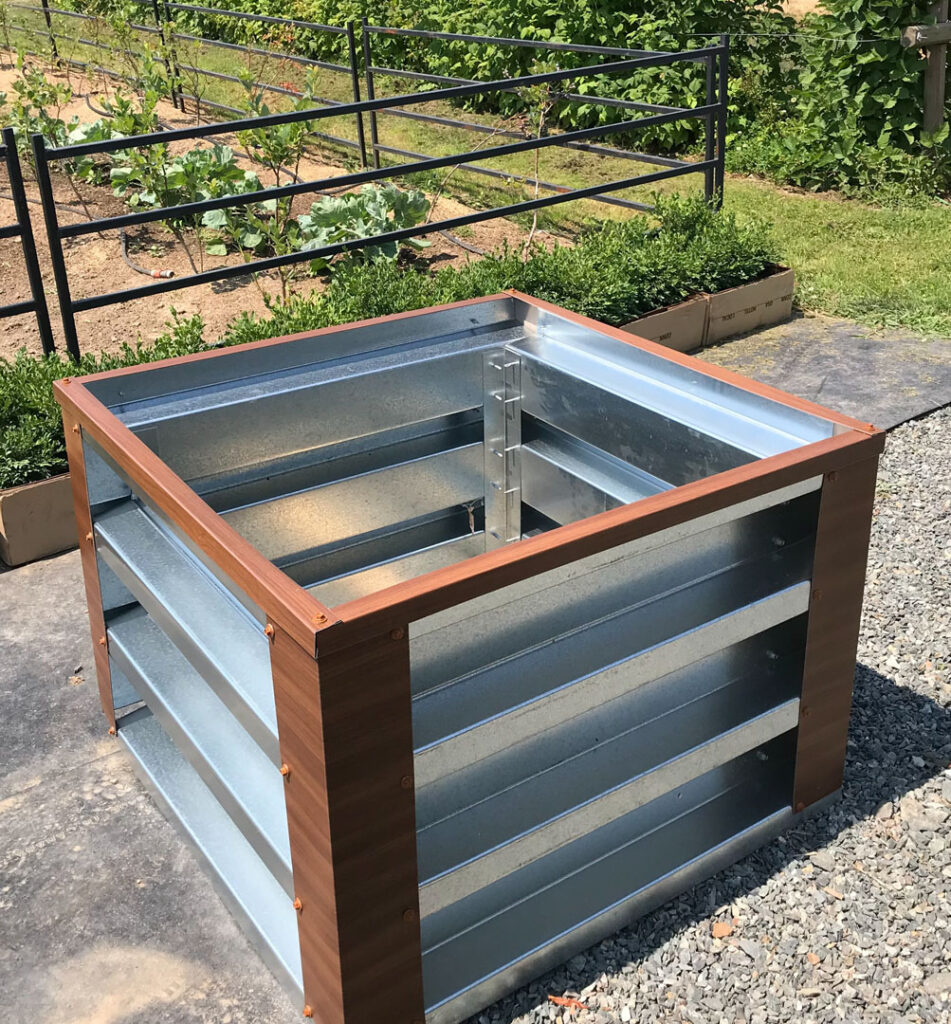 Growboxx.ca Raised Garden Beds
