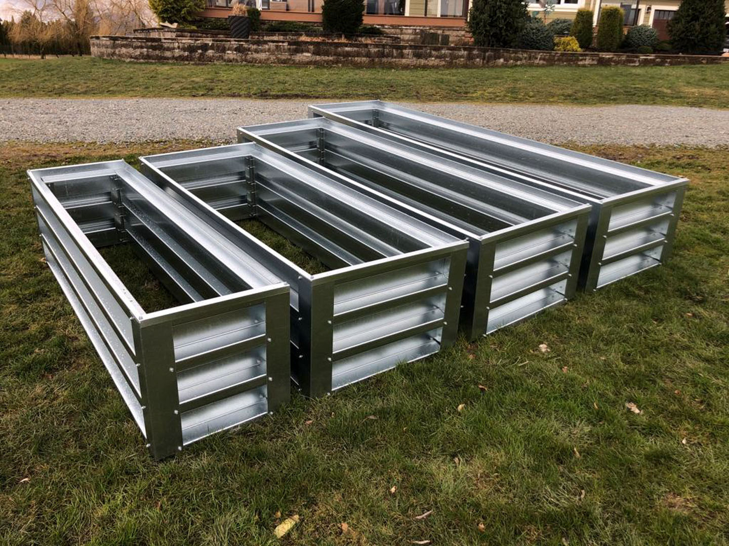 Growboxx.ca Raised Garden Beds