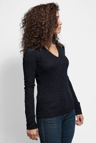 Inhabit Everyday V-neck Charcoal
