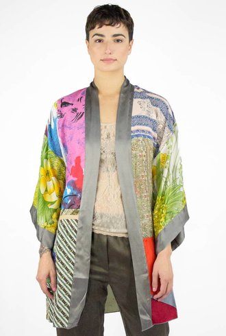 Burning Torch Vintage Scarf Kimono
